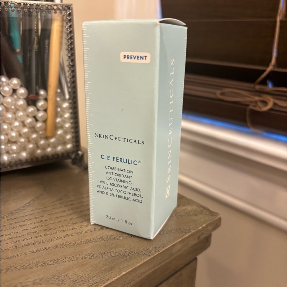 SkinCeuticals C E Ferulic Serum - Soft Blue